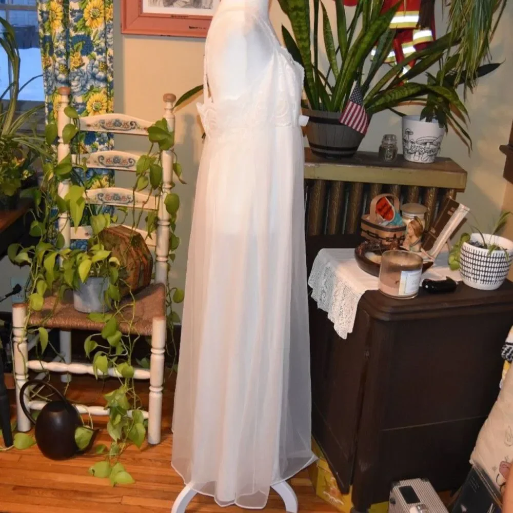 Vintage 1950s 1960s Shadowline Nylon Chiffon Overlay Ribbons & Lace White Medium